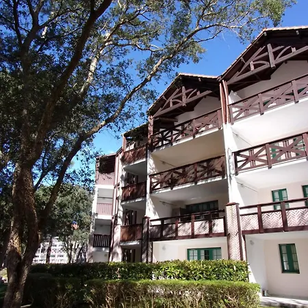 Charming With Balcony And Golf View *